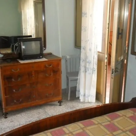 בית נופש Casa Vacanza Barbara אוג'נטו